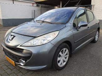 škoda osobní automobily Peugeot 207 1.6 VTI 2008/4