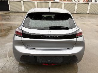 Peugeot 208 BLUEHDI picture 21