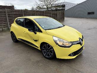 Renault Clio 4 picture 2