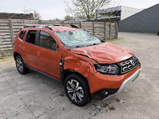 damaged passenger cars Dacia Duster 1.3i - 16V TURBO TCE 130 2022/2