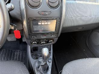 Dacia Duster 1.5 DCI - 8V TURBO AUTO picture 10