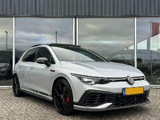 krockskadad bil auto Volkswagen Golf  2021/10