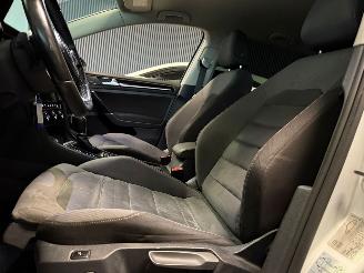 Volkswagen Golf 1.5TSI R-Line picture 6