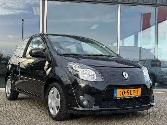 uszkodzony samochody osobowe Renault Twingo AUTOMAAT AIRCO NAP KM STAND 2011/6