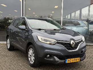 Voiture accidenté Renault Kadjar 1.2 TCe Intens Bose NAP 2015/10