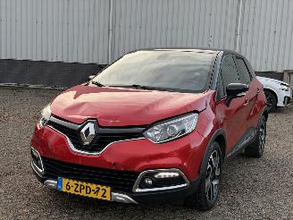 Coche accidentado Renault Captur 1.2 TCe Helly Hansen AUTOMAAT NAP 2015/2