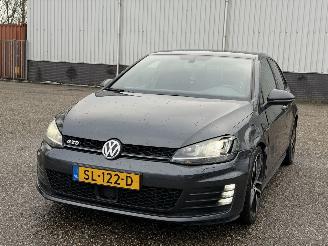 Vaurioauto  passenger cars Volkswagen Golf GTD 2.0TDI DSG SPORT&SOUND 2014/9