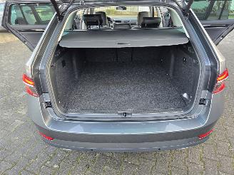 Skoda Superb Hybride 160 kW L&K picture 31