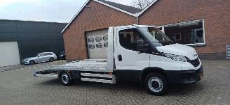 ojeté vozy dodávky Iveco Daily 3.0  180pk automaat  autotransporter 2023/9