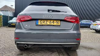 Audi A3 1.6 tdi  116pk pano navi clima leer picture 8