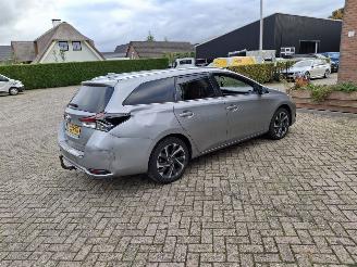 Toyota Auris 1.6 diesel   navi clima picture 5