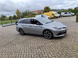 Toyota Auris 1.6 diesel   navi clima picture 2