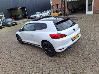 damaged passenger cars Volkswagen Scirocco 1.4 tsi  125pk pano 2016/12