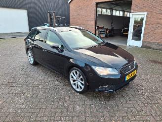 Seat Leon 1.6 tdi   navi clima picture 3
