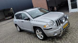 Auto incidentate Jeep Compass 2.4i  125kw   airco  navi 2009/5