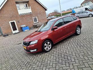 Unfallwagen Skoda Rapid 1.2 tsi  joy  90pk pano navi clima 2017/3