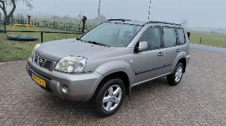 Schadeauto Nissan Qashqai 2.5i automaat  165pk   airco 2005/3