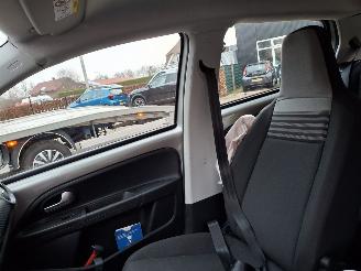 Volkswagen Up! 1.0i 5drs airco picture 5