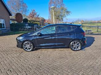 uszkodzony samochody osobowe Ford Fiesta 1.0  hybrid st line   92kw    pano navi 2022/5