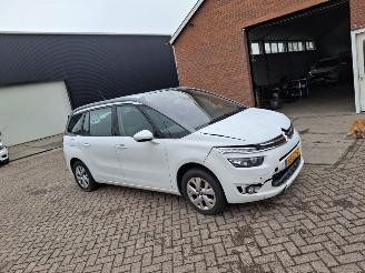 Schadeauto Citroën Grand C4 Picasso 1.2  96kw  clima navi 2016/6