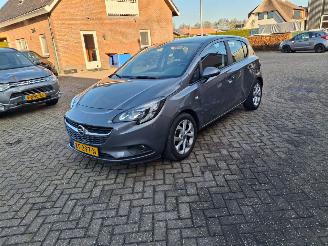 Voiture accidenté Opel Corsa 1.4i  66kw    5drs airco 2016/8
