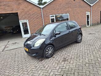 Coche accidentado Toyota Yaris 1.0 vti   airco  69pk 2006/8