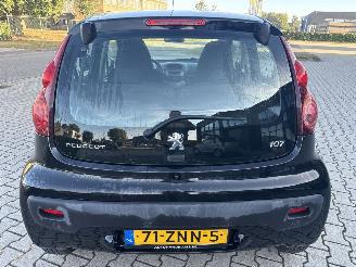 Peugeot 107 1.0 ACTIVE AIRCO RIJDBARE SCHADE! BOUWJAAR 2013  1999 EURO picture 4