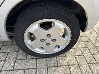 Suzuki Wagon-R+ 1.3 SEASON 163000 KM NIEUWE APK! BOUWJAAR 2001 1250 EURO picture 7