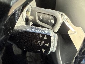 Citroën C1 1.0e VTI FEEL LICHTE SCHADE! 228000 KM BOUWJAAR 2016  3000 EURO picture 15