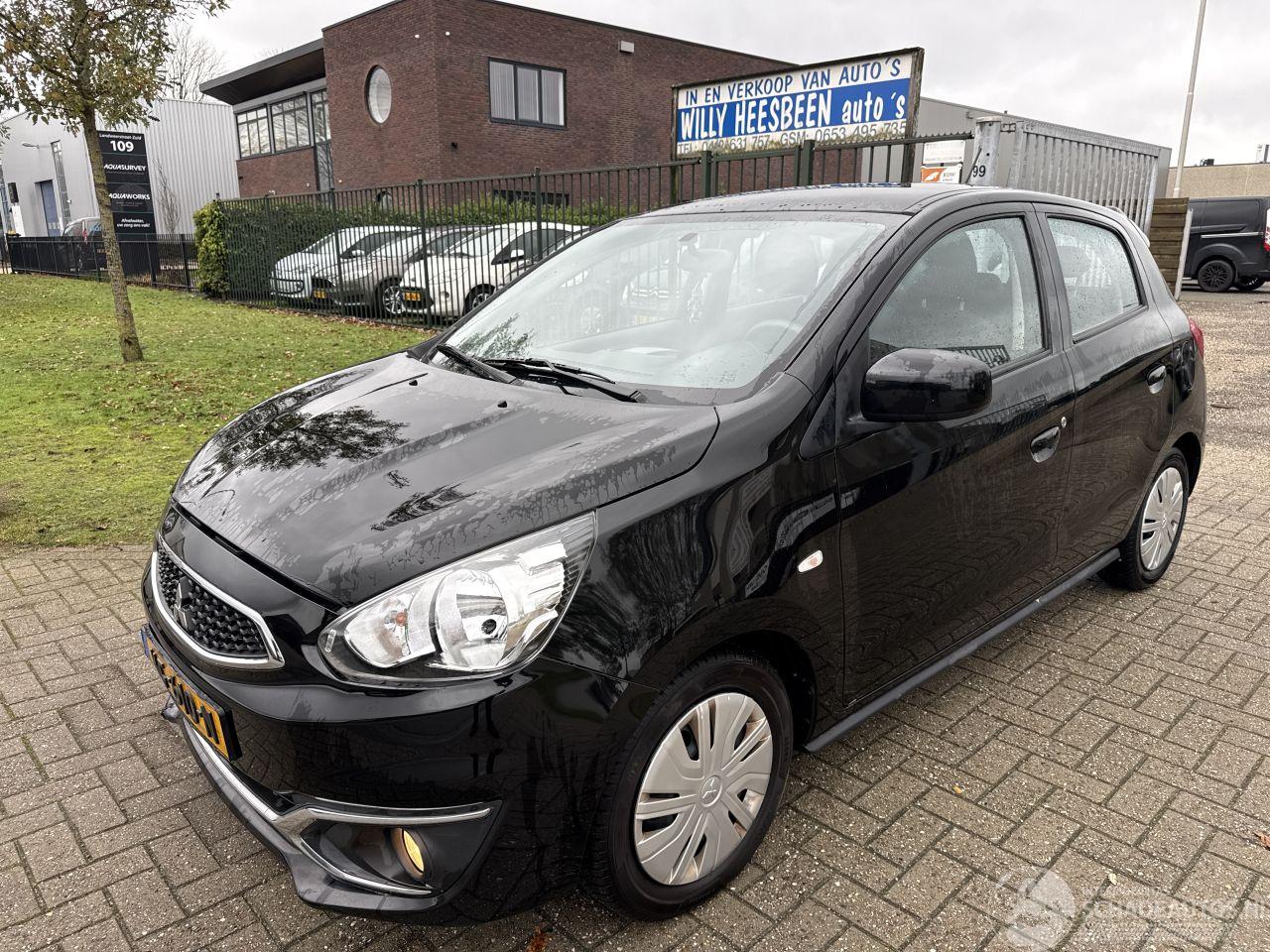 Mitsubishi Space-star 1.0 COOL+ SUPERLICHTE SCHADE! RIJDBAAR BOUWJAAR 2016 3400 VAST!