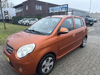occasione autovettura Kia Picanto 1.0 X-ECUTIVE ZEER MOOI LUXE BOUWJAAR 2009 PRIJS IS VAST 1500 2009/1