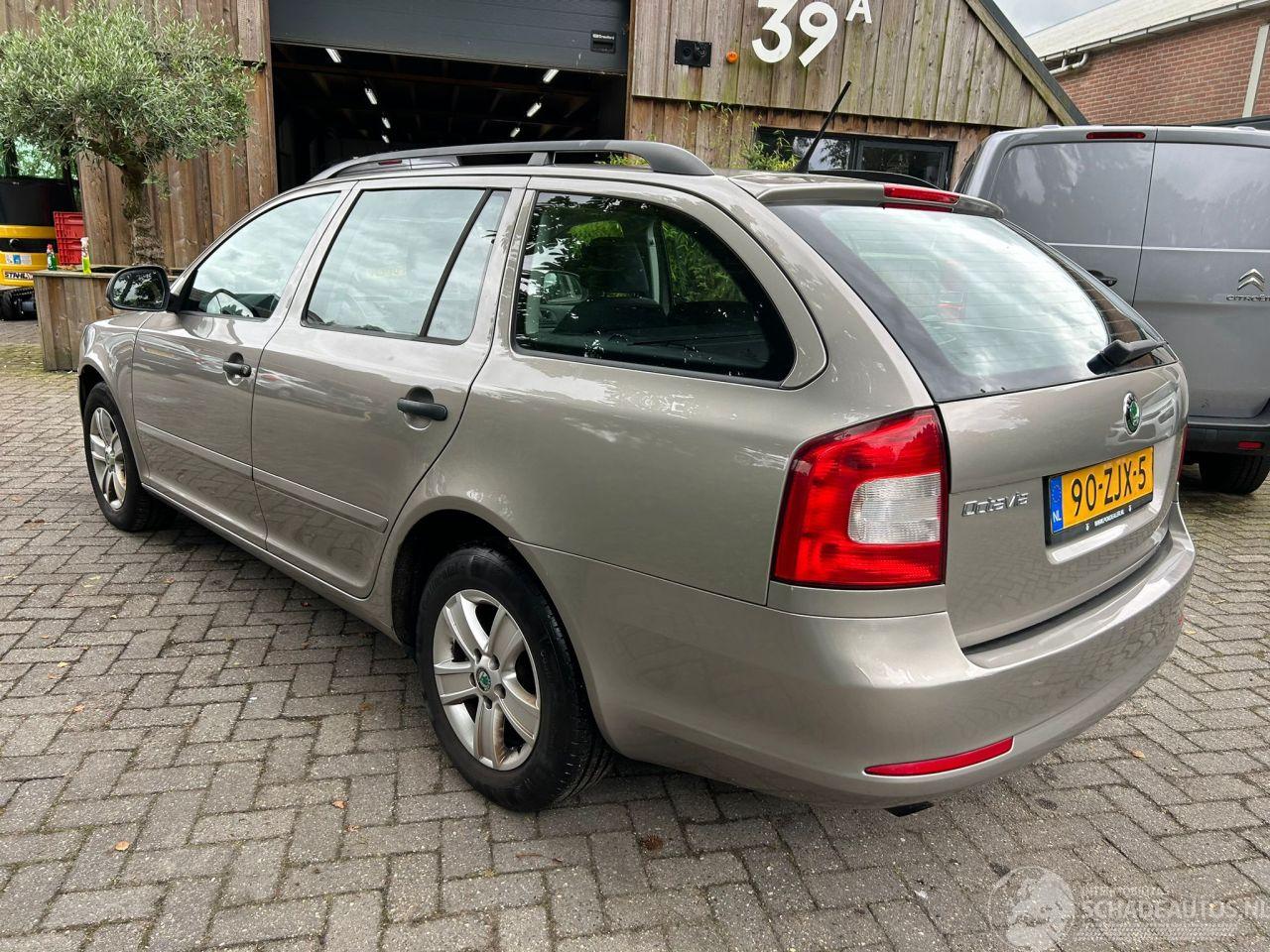Skoda Octavia 1.2 NAVI AIRCO CRUISE