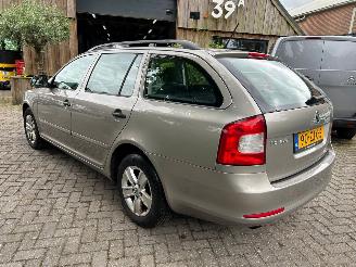  Skoda Octavia 1.2 NAVI AIRCO CRUISE 2013/1