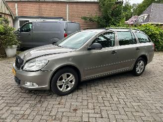 Skoda Octavia 1.2 NAVI AIRCO CRUISE picture 9