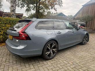 krockskadad bil auto Volvo V-90 2.0 T6 AWD PLUGIN PANO HARMAN/KARDON 2021/10