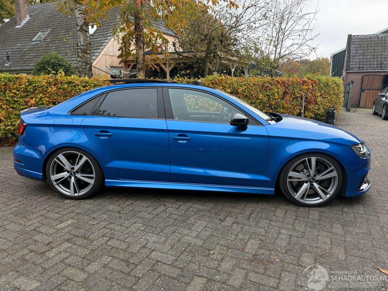 Audi Rs3 2.5 Quattro Pano Bang & Olufsen  LIMOUSINE