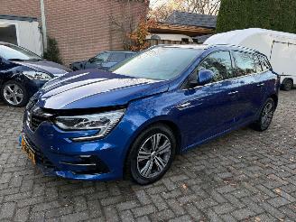 skadebil auto Renault Mégane 1.3 Tce Intens automaat 2021/7