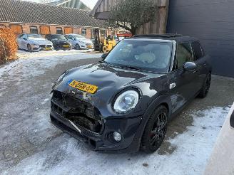 Mini Cooper S 2.0 CHILI AUT! NL PANO LEER HEADUP picture 10