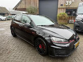 Schadeauto Volkswagen Golf 2.0 GTI PANO LEER STOELVERWARMING ACC 2015/1