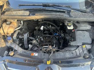 Ford Grand C-Max Titanium MOTOR schade picture 11