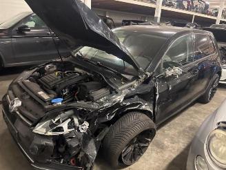 Vrakbiler auto Volkswagen Golf Golf VII (AUA), Hatchback, 2012 / 2021 1.4 TSI 16V 2015/3