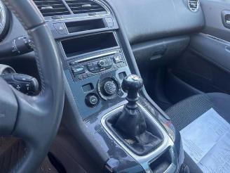 Peugeot 5008 5008 I (0A/0E), MPV, 2009 / 2017 1.6 THP 16V picture 12