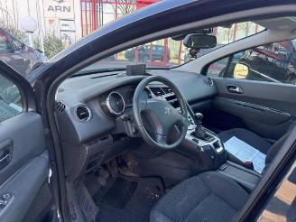 Peugeot 5008 5008 I (0A/0E), MPV, 2009 / 2017 1.6 THP 16V picture 4