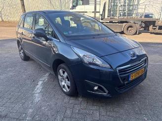 Peugeot 5008 5008 I (0A/0E), MPV, 2009 / 2017 1.6 THP 16V picture 2