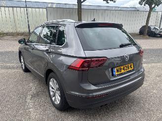 Volkswagen Tiguan 1.4 TSI CON. SERIES picture 6