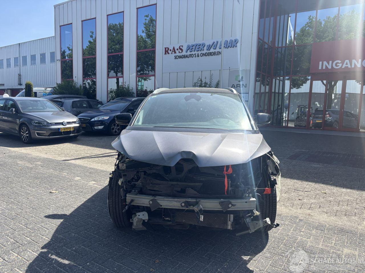 Renault Scenic 1.3 TCE INTENS