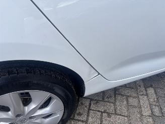 Renault Zoé R240 INTENS 22KWH MET NIEUWE APK picture 9