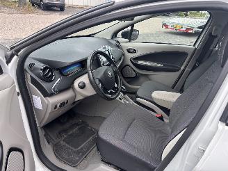 Renault Zoé R240 INTENS 22KWH MET NIEUWE APK picture 15