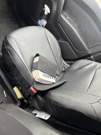 Renault Kangoo LUXE DCI 55KW picture 11