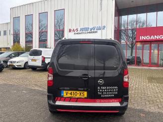 Auto da rottamare Opel Combo Combo Cargo, Van, 2018 1.6 CDTI 100 2019/3